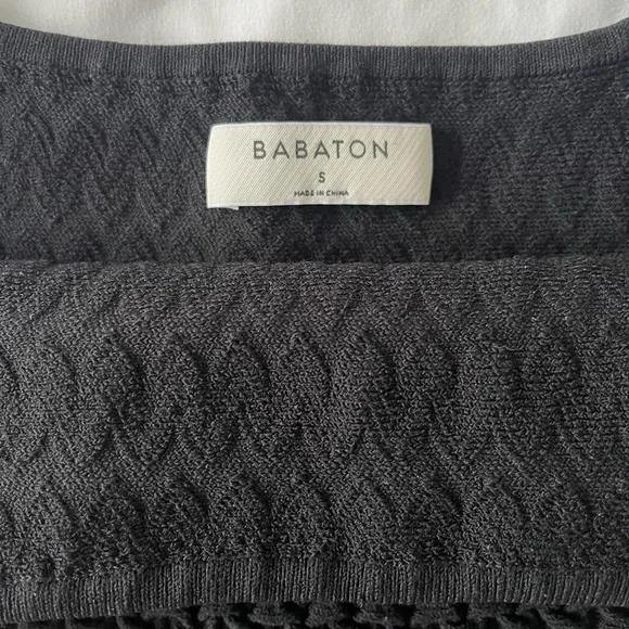 Textured Babaton Sculpt Knit Cropped Tank - Picture 4 of 11